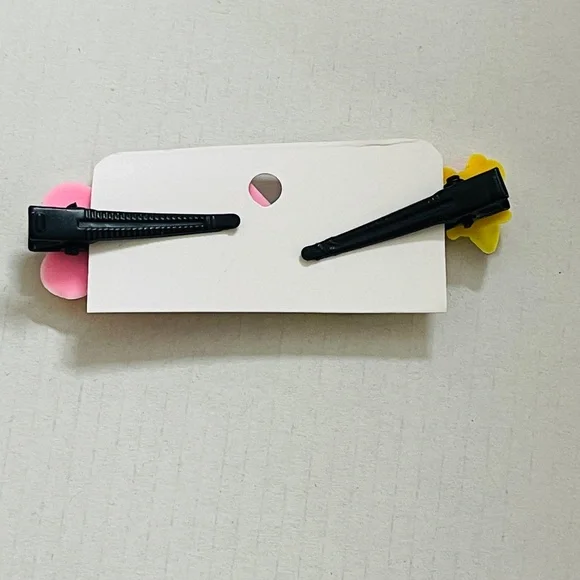 Pair of hair clips - Picture 4 of 4